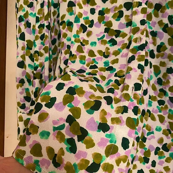 Gorman green confetti blouse, size 6 but would fit size 8, classy, elegant, fun! - Picture 3 of 5